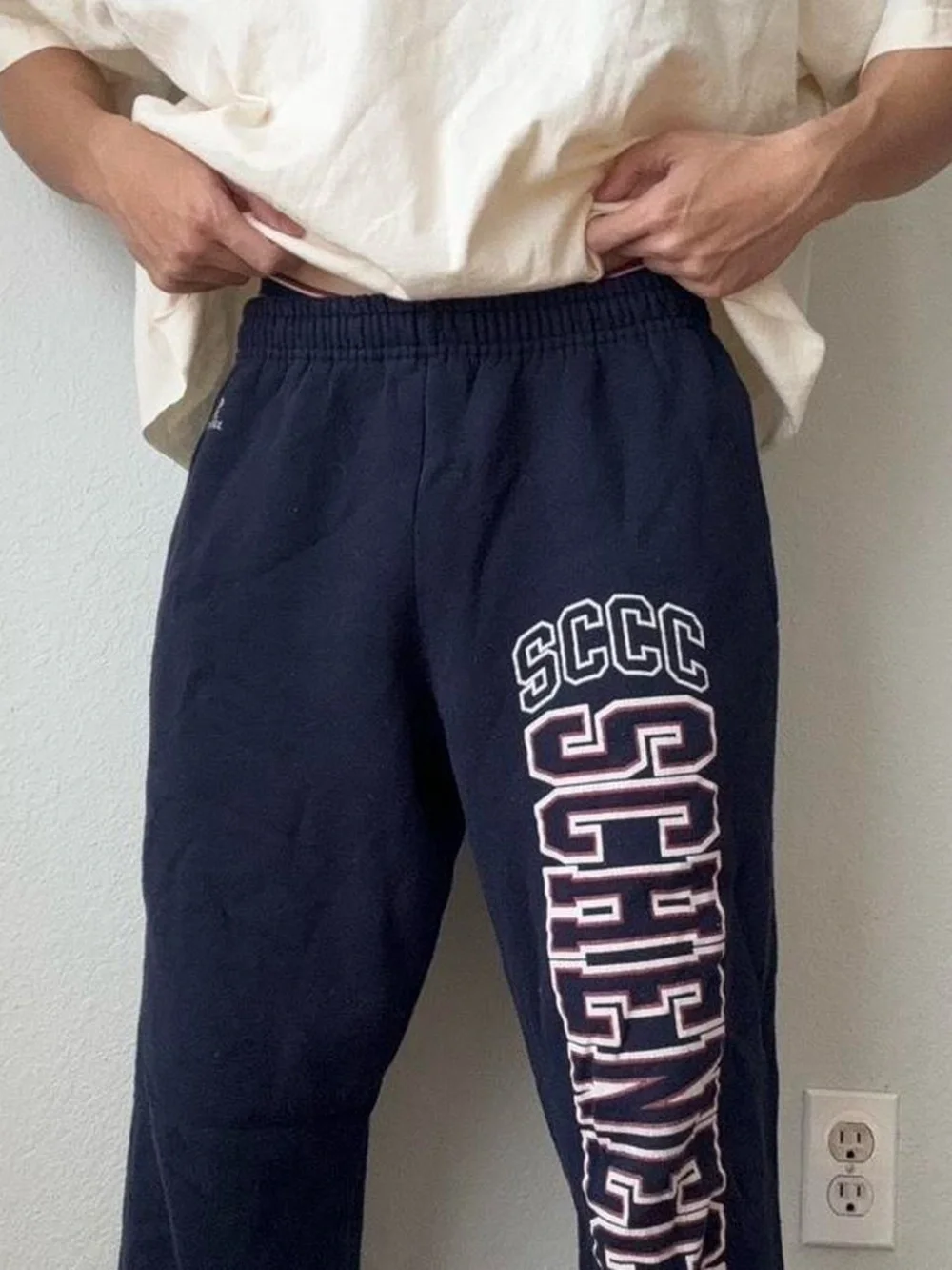 Vintage 2000s Russell SCCC Graphics Navy Sweatpants No Cuff
